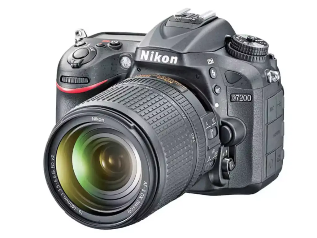 NIKON D7200