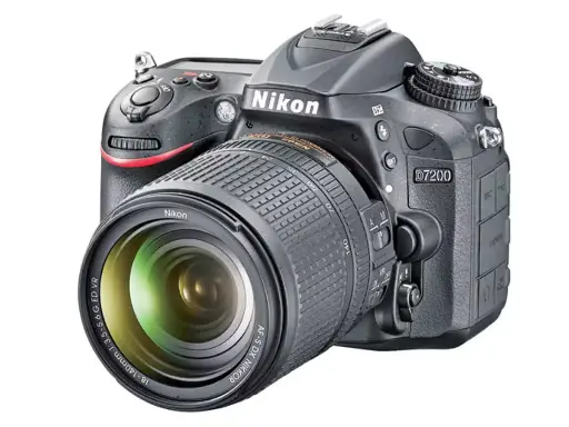 NIKON D7200